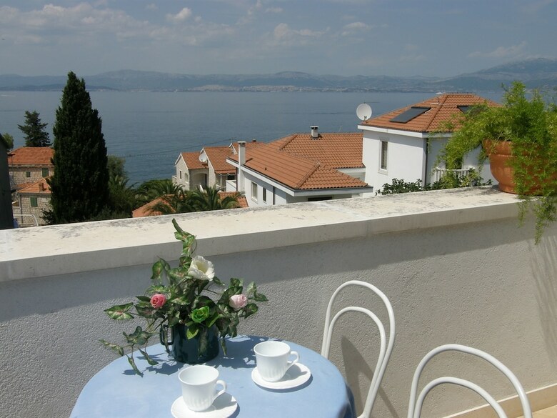 Apartments Renipol