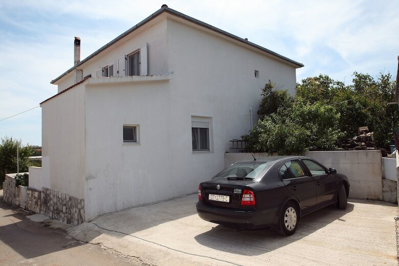 Apartment Jakov