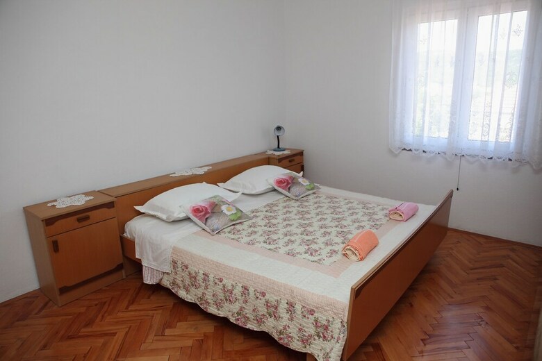 Apartment Jakov
