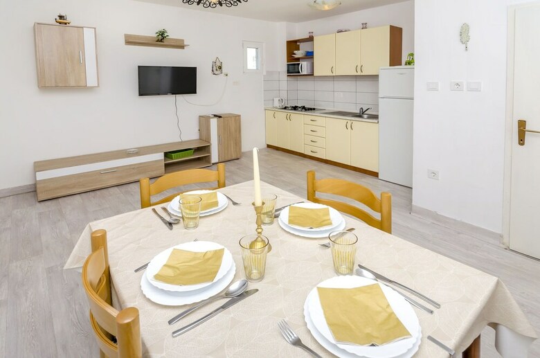 Apartments Jerkunica