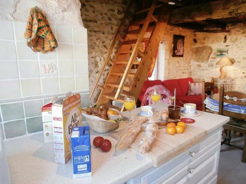 Holiday Home La Violette Brossac