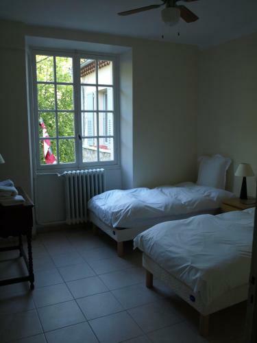 Bed & Breakfast Auberge Du Col De Brouis