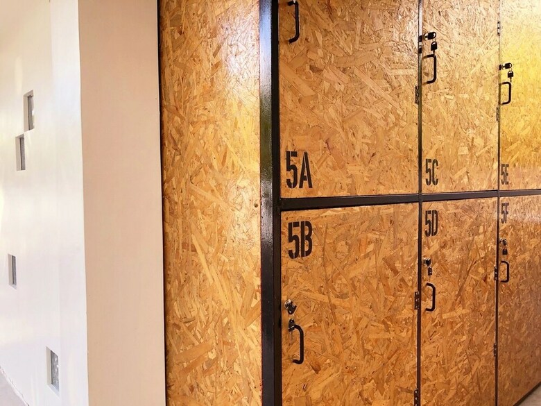 Hostal Pig Dive Hostel