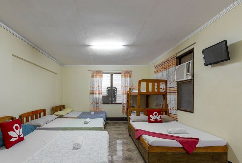 Hotel Zen Rooms Coffeeswings Vigan