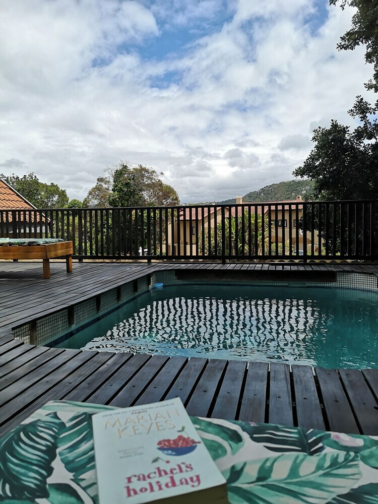 Hotel Bliss In The Bay