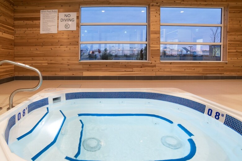 Hotel Holiday Inn Express & Suites North Battleford