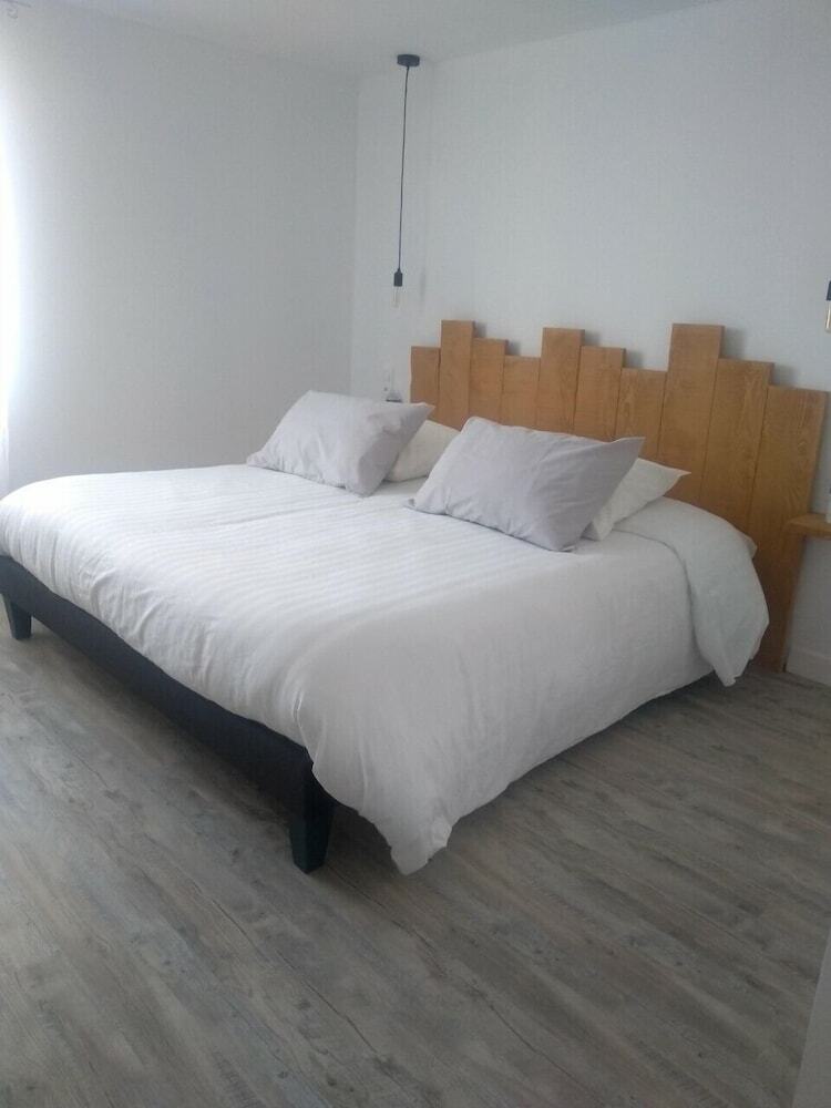 Bed & Breakfast La Maison De Pescate