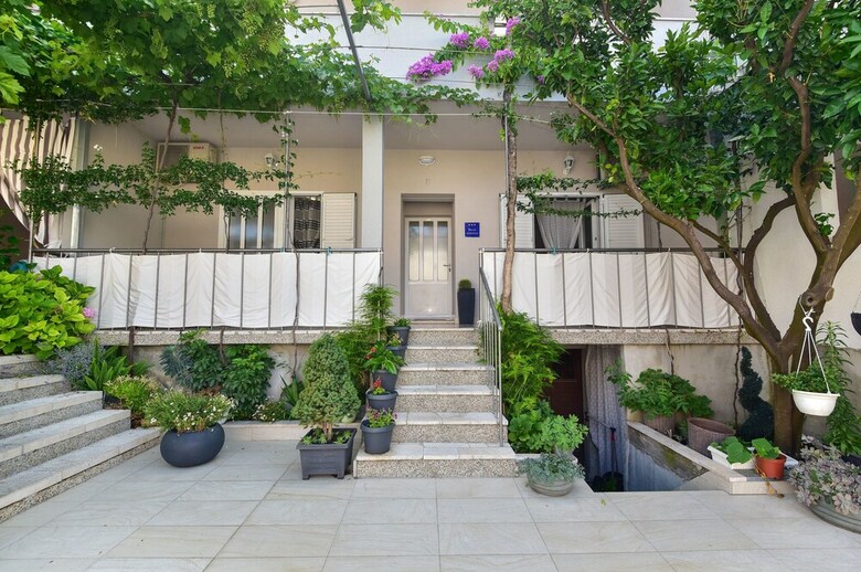 Apartments Bernarda