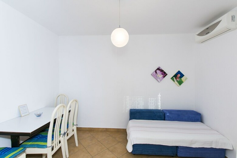 Apartment More