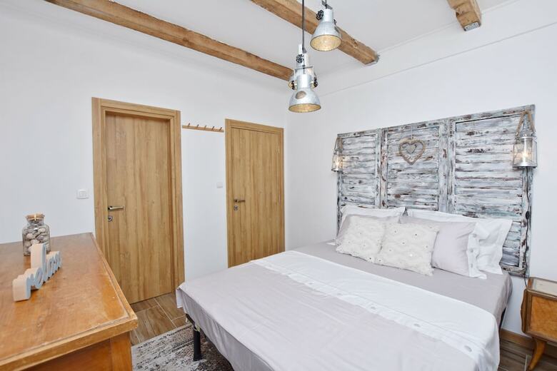 Apartamentos Rooms Sveti Toma