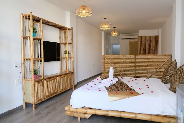 The Umi Hotel