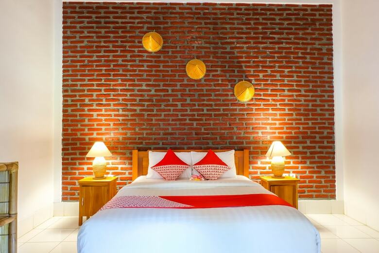 Hotel Oyo 1096 Bungalow And Restaurant Anda