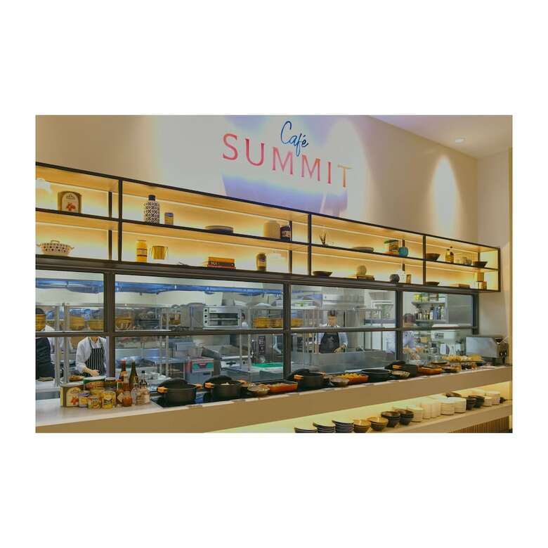 Summit Hotel Greenhills
