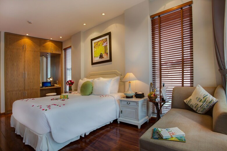 Mercury Central Hotel Hanoi