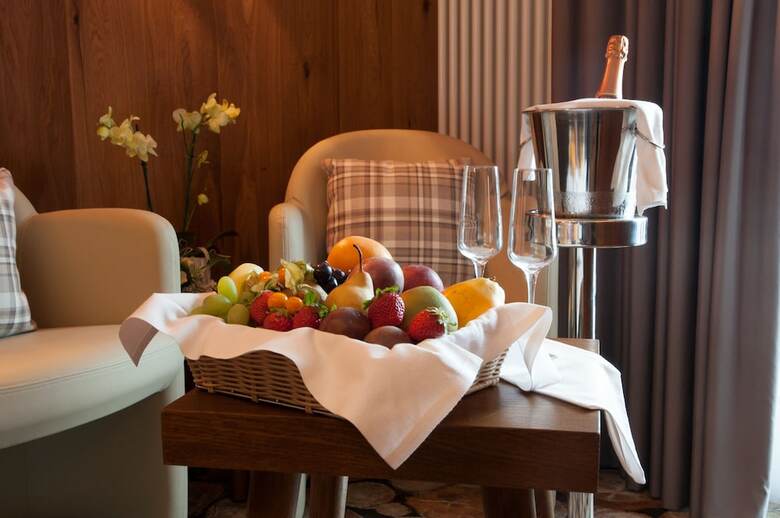 Alexander Charme Hotel
