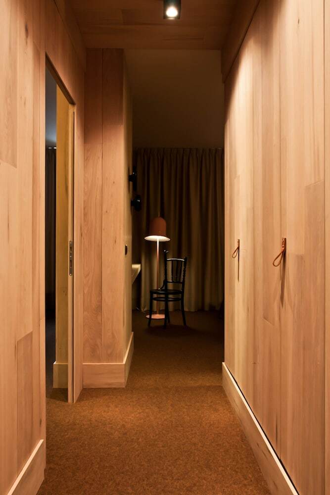 Alexander Charme Hotel