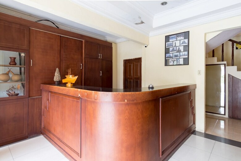 Oyo 1030 Hotel Bumi Asih