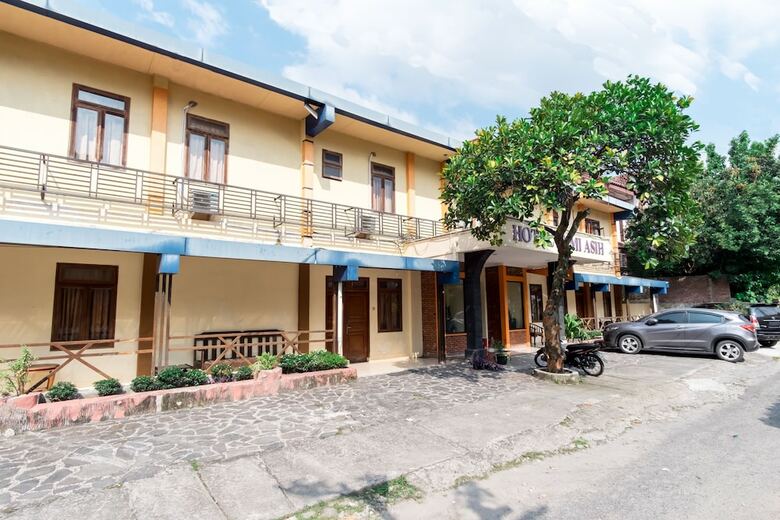 Oyo 1030 Hotel Bumi Asih