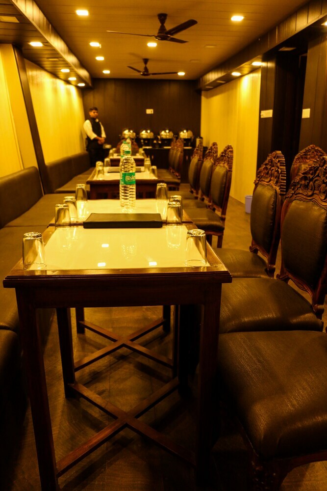 Ashirwad Hotel And Spa