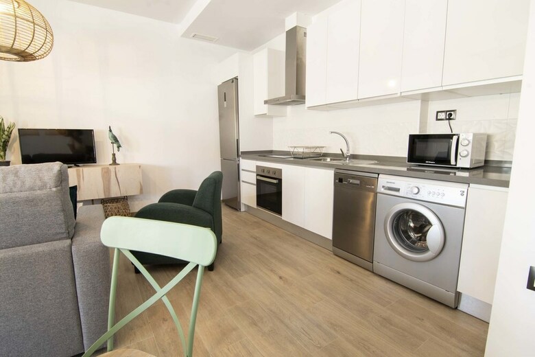 Apartamentos Letmalaga Carlos Haya