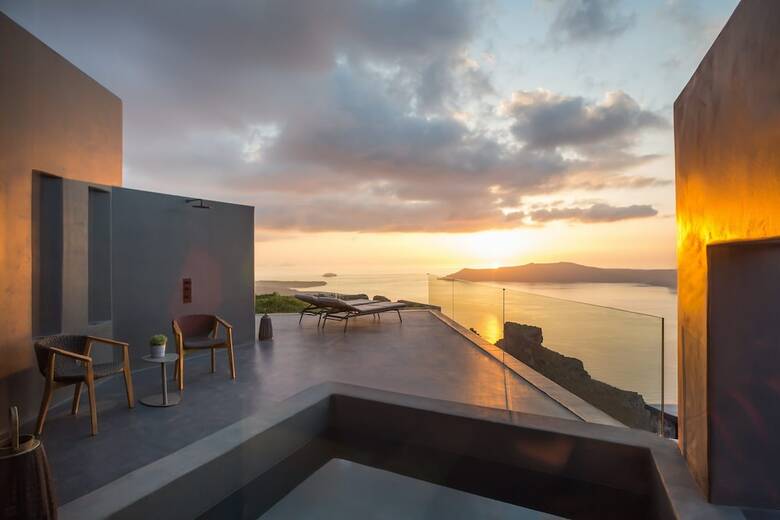 Aparthotel Kivotos Santorini