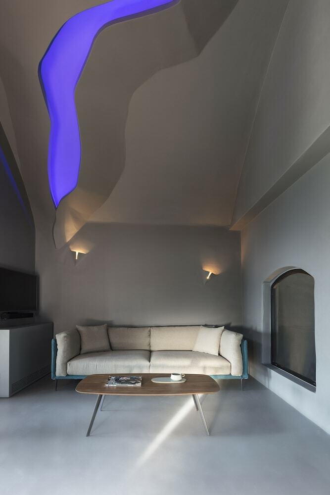 Aparthotel Kivotos Santorini