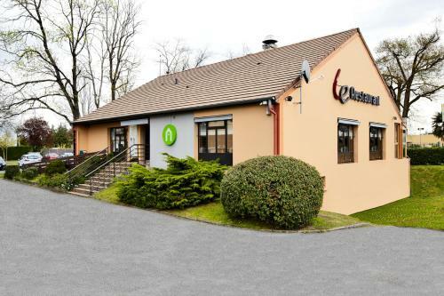 Hotel Campanile Pau