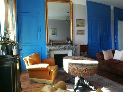 Hostal Ch�teau De Saint-antoine