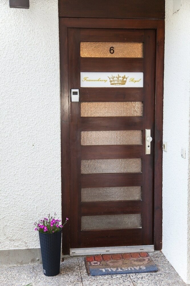 Apartamentos Ferienwohnung Royal