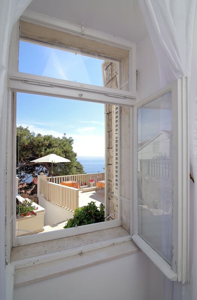 Hotel Room & Studios Rina - Adults Only