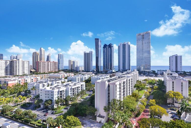 Luxury Sunny Isles Beach Condos By Hosteeva
