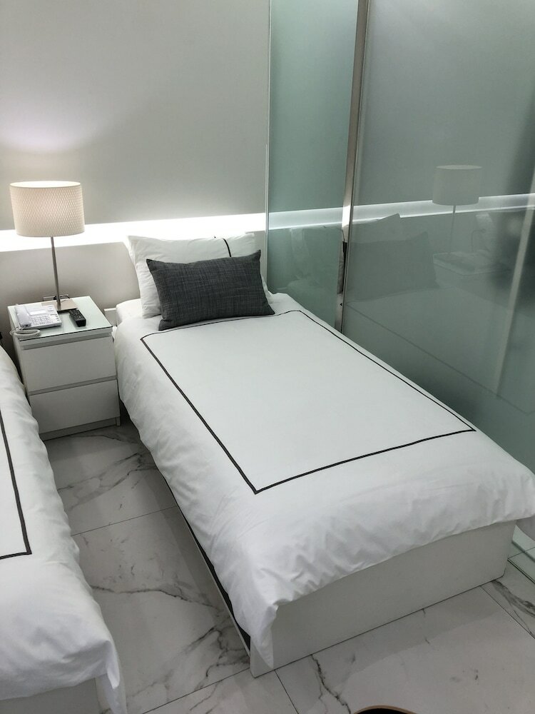 Rb 466 Hotel