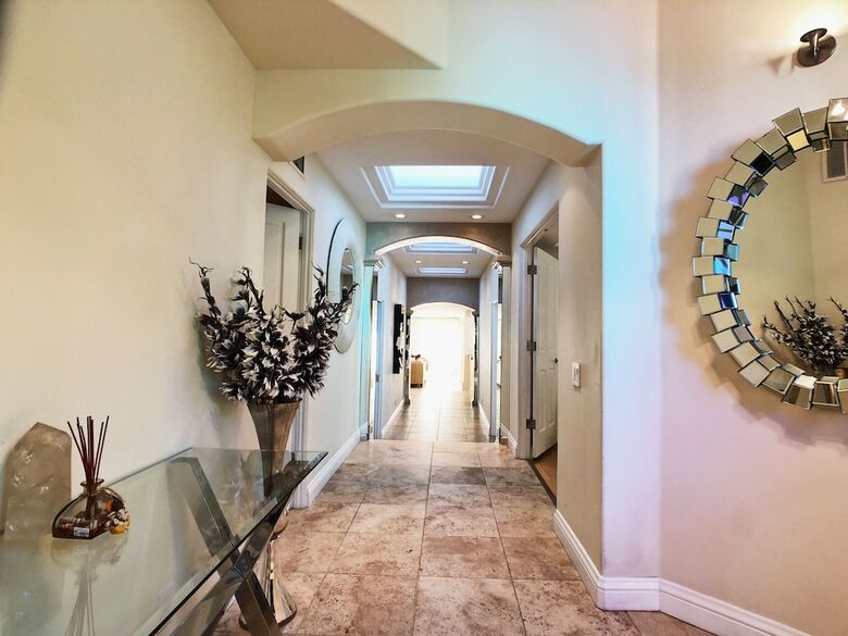 Villa Luxury Beachfront Estate & Private Beach.