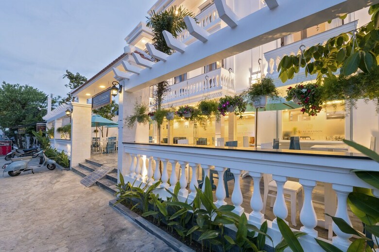 Royal Manison Hotel & Spa