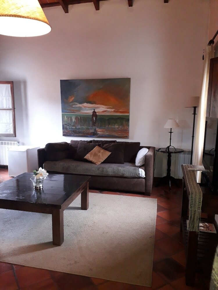 Hotel Torront�s