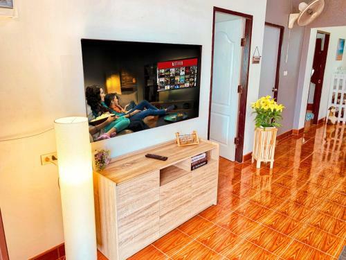 Thai Orange Villas