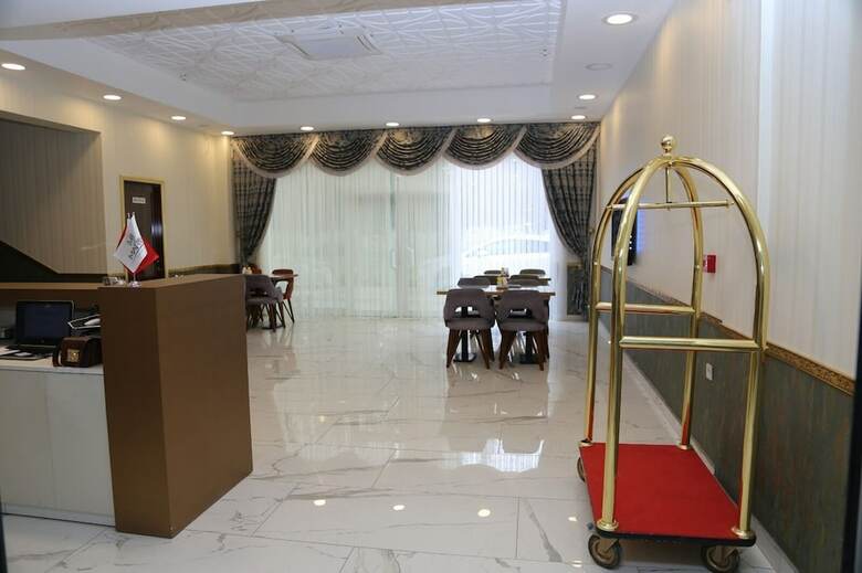 Marinn Deluxe Hotel