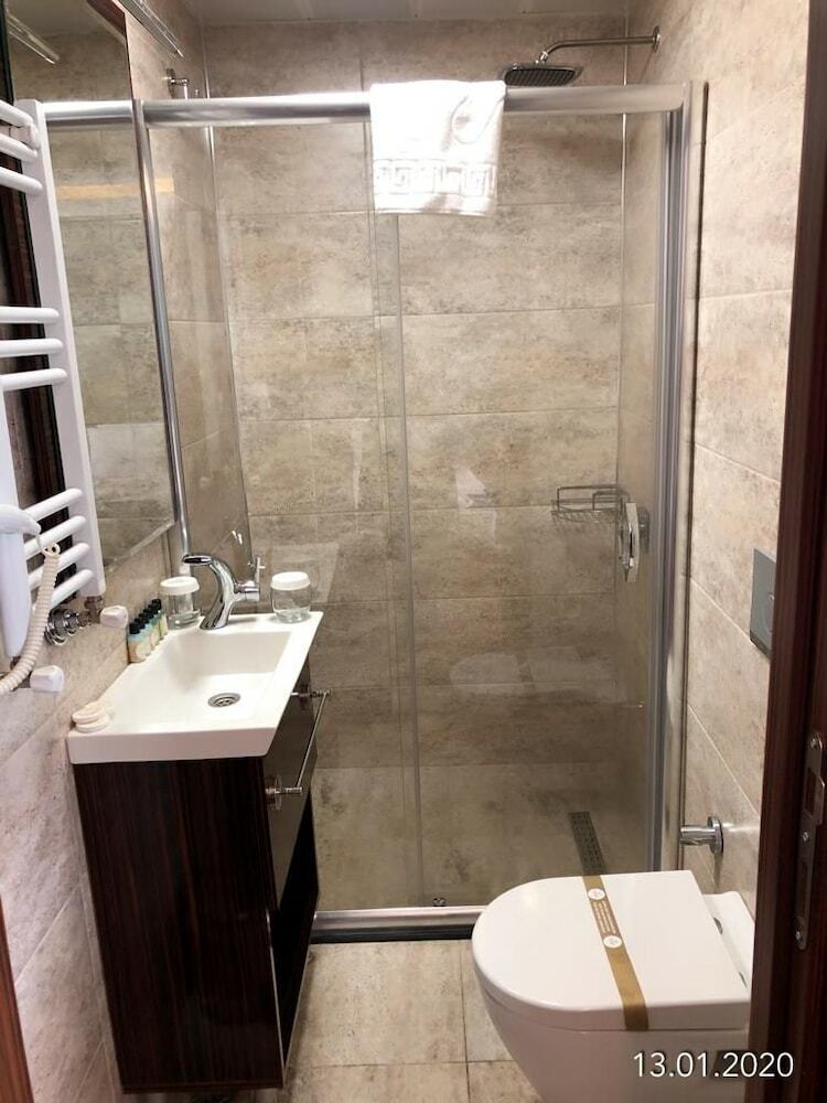 Marinn Deluxe Hotel