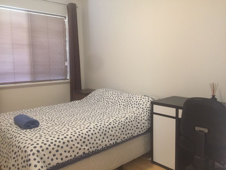 South Perth 2 Bedrooms Apartment