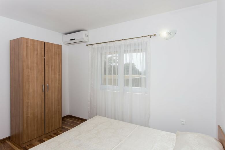 Apartments Djurkovic
