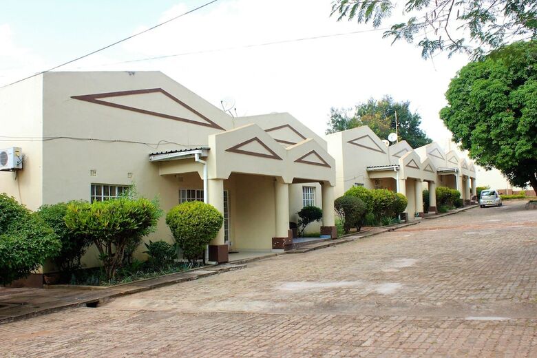 Riverside Apartments