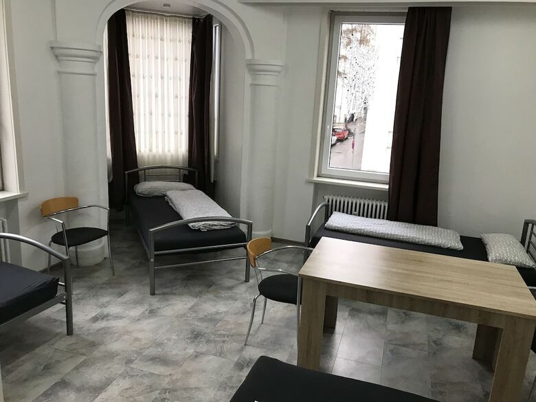 Hostal Monteurzimmer G�ppingen