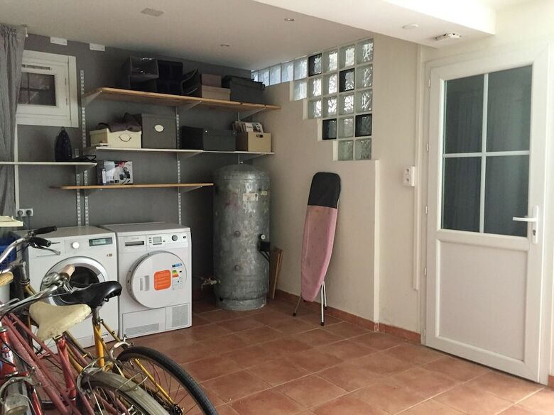 Villa With 3 Bedrooms In Avignon, With Private Pool And Wifi