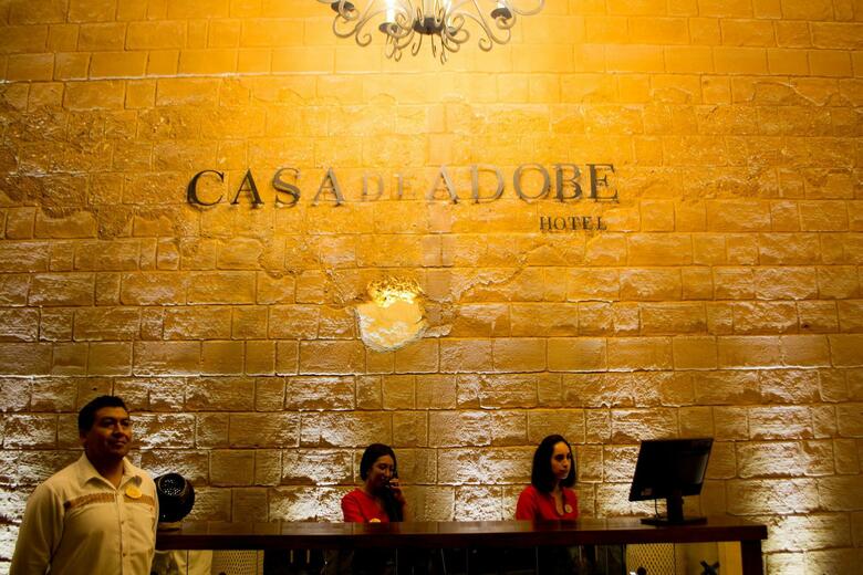Hotel Casa de Adobe Gallery & Luxury Boutique