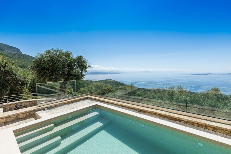 Bolla D'oro Luxury Villas