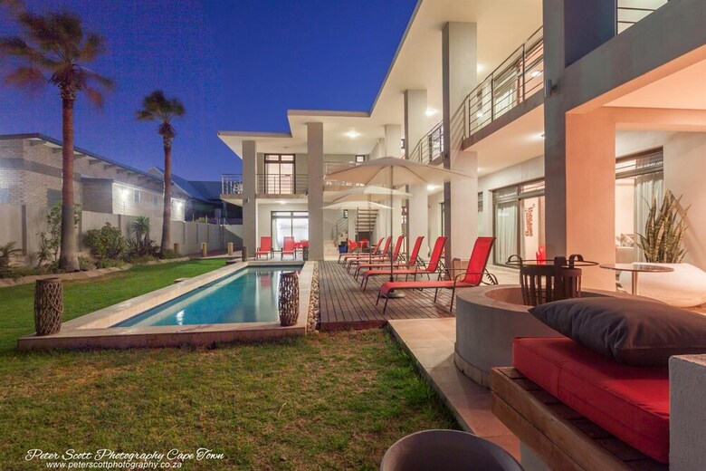 Cottage  Luxury Apartment
