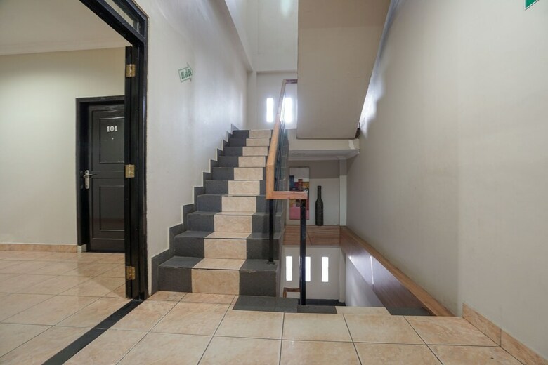 Oyo 1039 Hotel Majestic