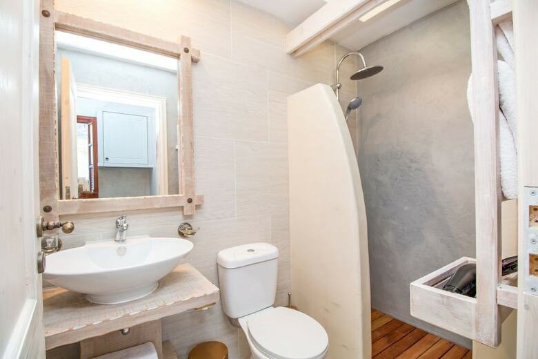 Aparthotel Lindian Polis