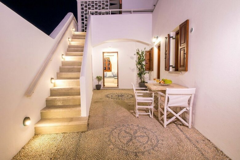 Aparthotel Lindian Polis