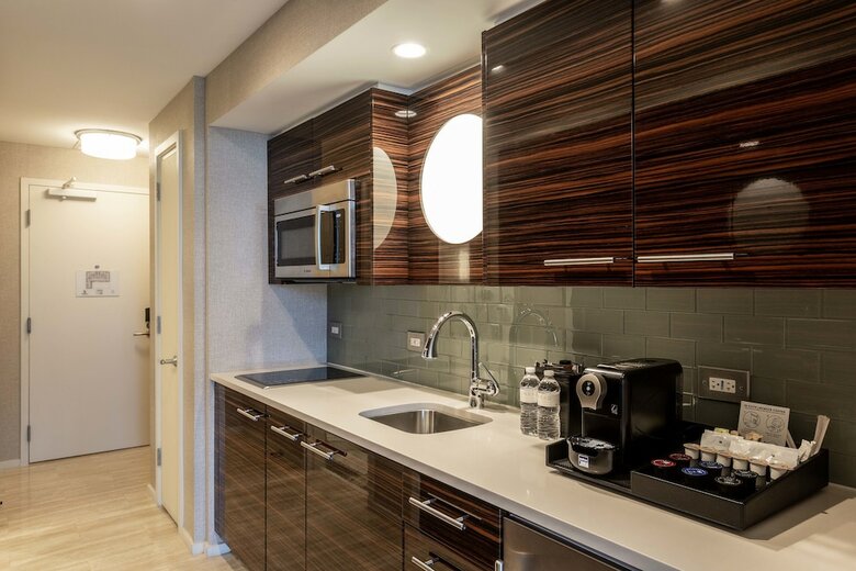 Apartamentos Beachfront Condo With Large Balcony